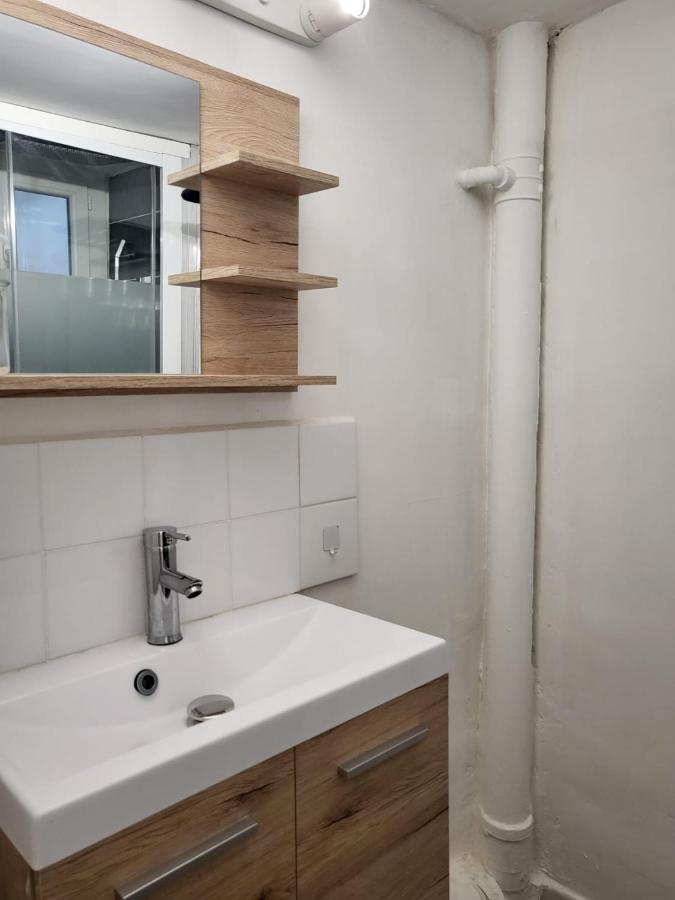 Appartement Avec Son Toit Terrasse, En Plein Coeur De Marsella Exterior foto